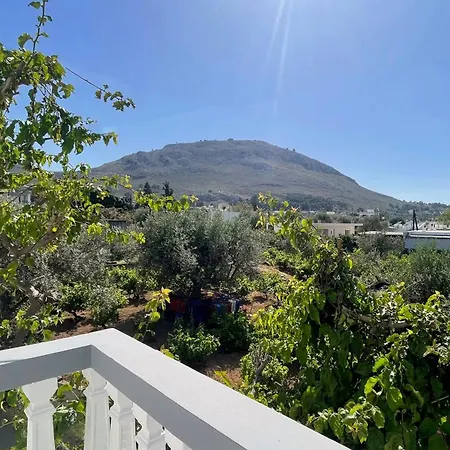 Cozy With Private Parking Apartamento