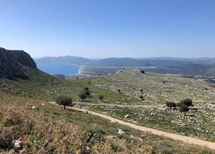 Cozy With Private Parking * Archangelos (Rhodes)