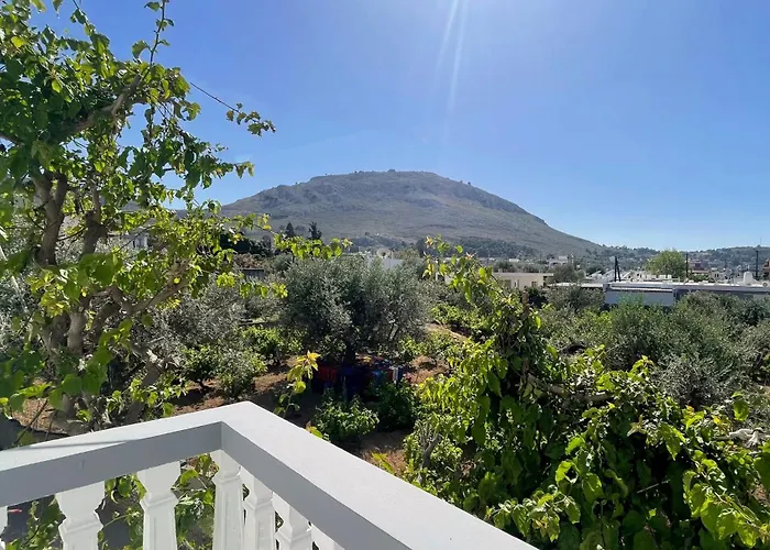 Cozy With Private Parking Apartamento